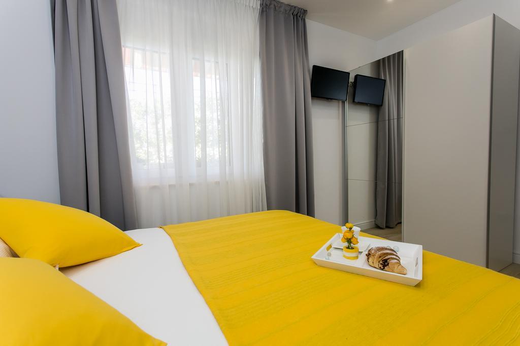 Apartments And Studio Giovanni 1 Trogir Exterior foto
